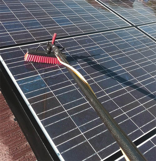 solar panel cleaning northampton